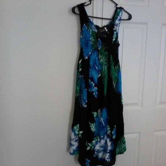 aloha fashions Dresses & Skirts - aloha fashions dress